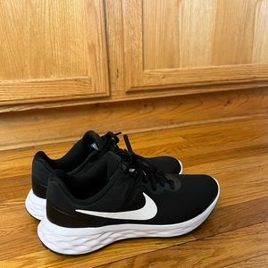 Black womens bike shoes